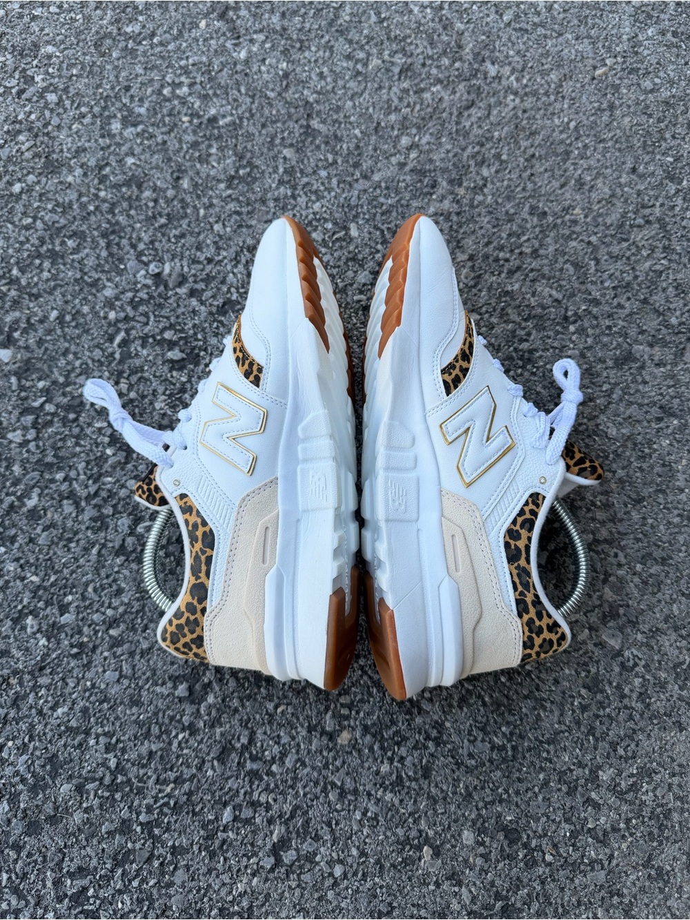 New Balance 997H Leopard Print Sneakers Athletic CW997HCJ Womens Size 9 NWOT - Picture 3 of 9